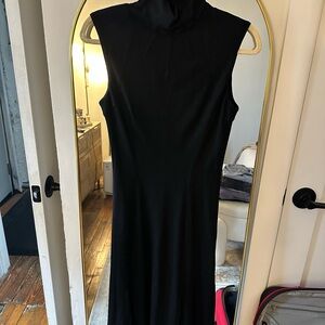 Elegant Black Sleeveless Dress